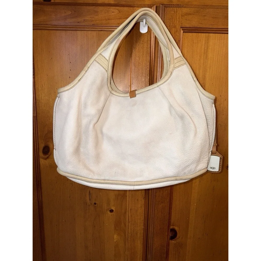 UGG Australia Genuine Calf Leather Hobo Shoulder Handbag Purse Beige Travel Tote